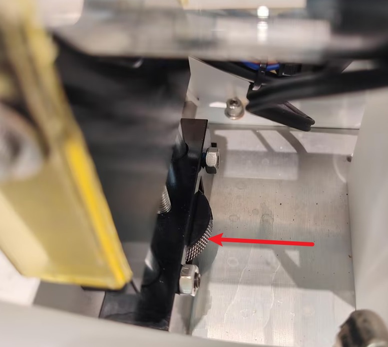 Glass tube vertical alignment illustration