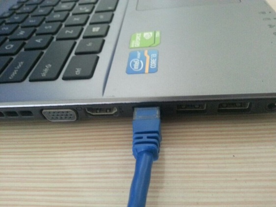 Computer Ethernet network port