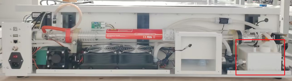 Water tank location inside OneLaser XT